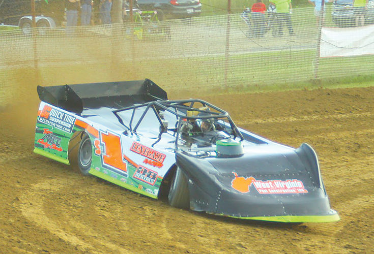Raceway crowns mid-season champions
